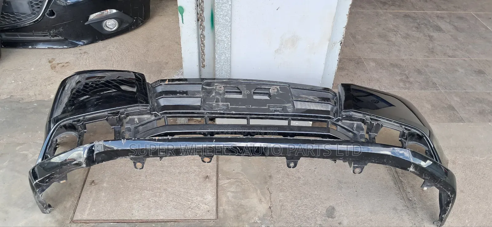 Front Bumper Noah Zr80 2015 Model With Bumper Grill