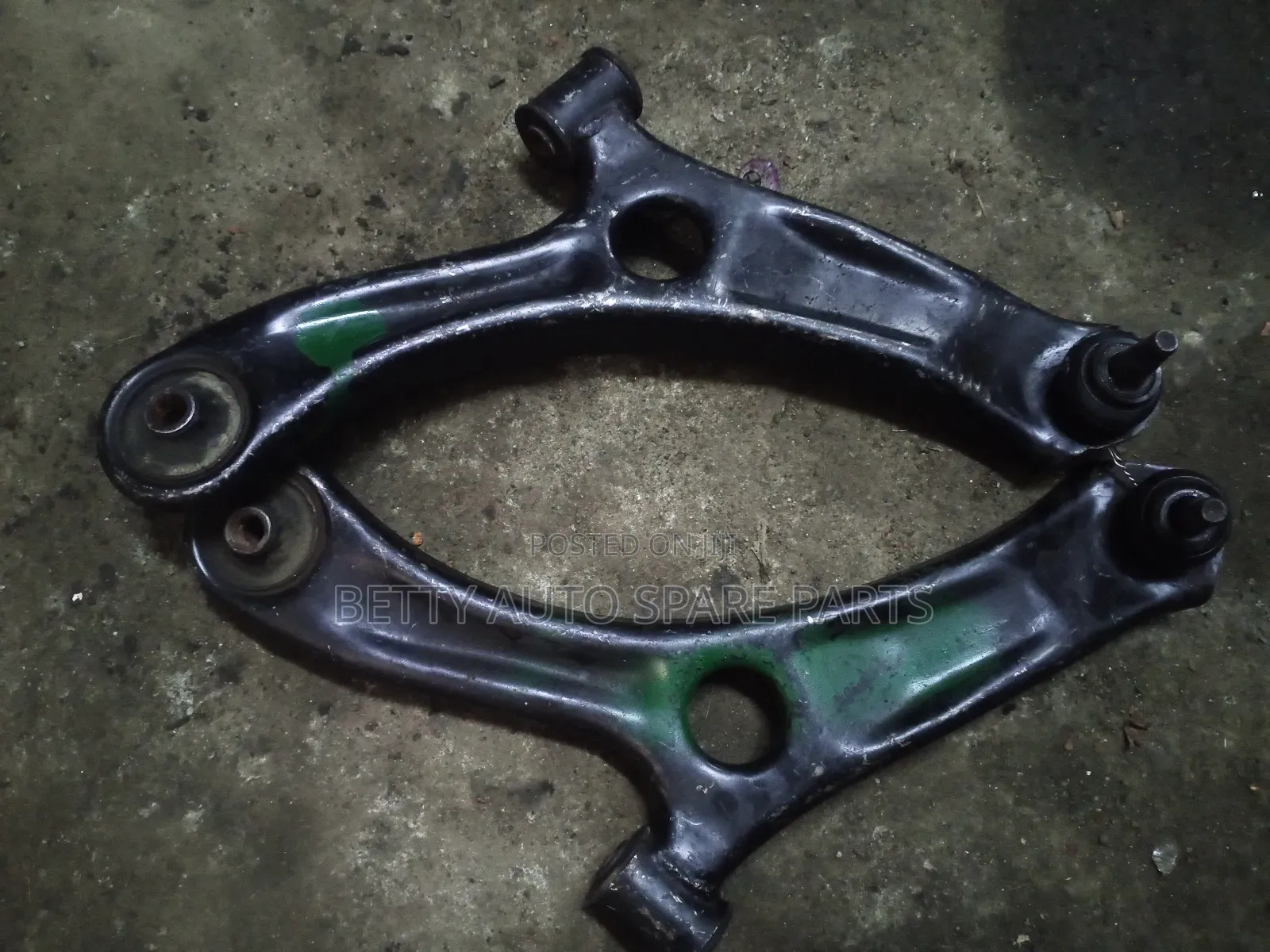 Suzuki Alto Control Arm