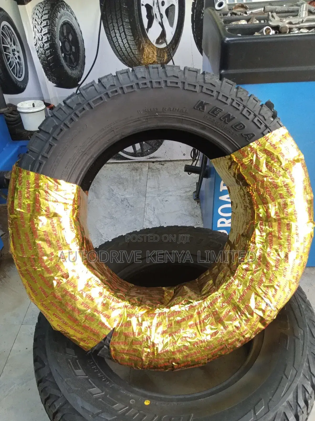 235/65r17 KENDA All-Terrain Tire