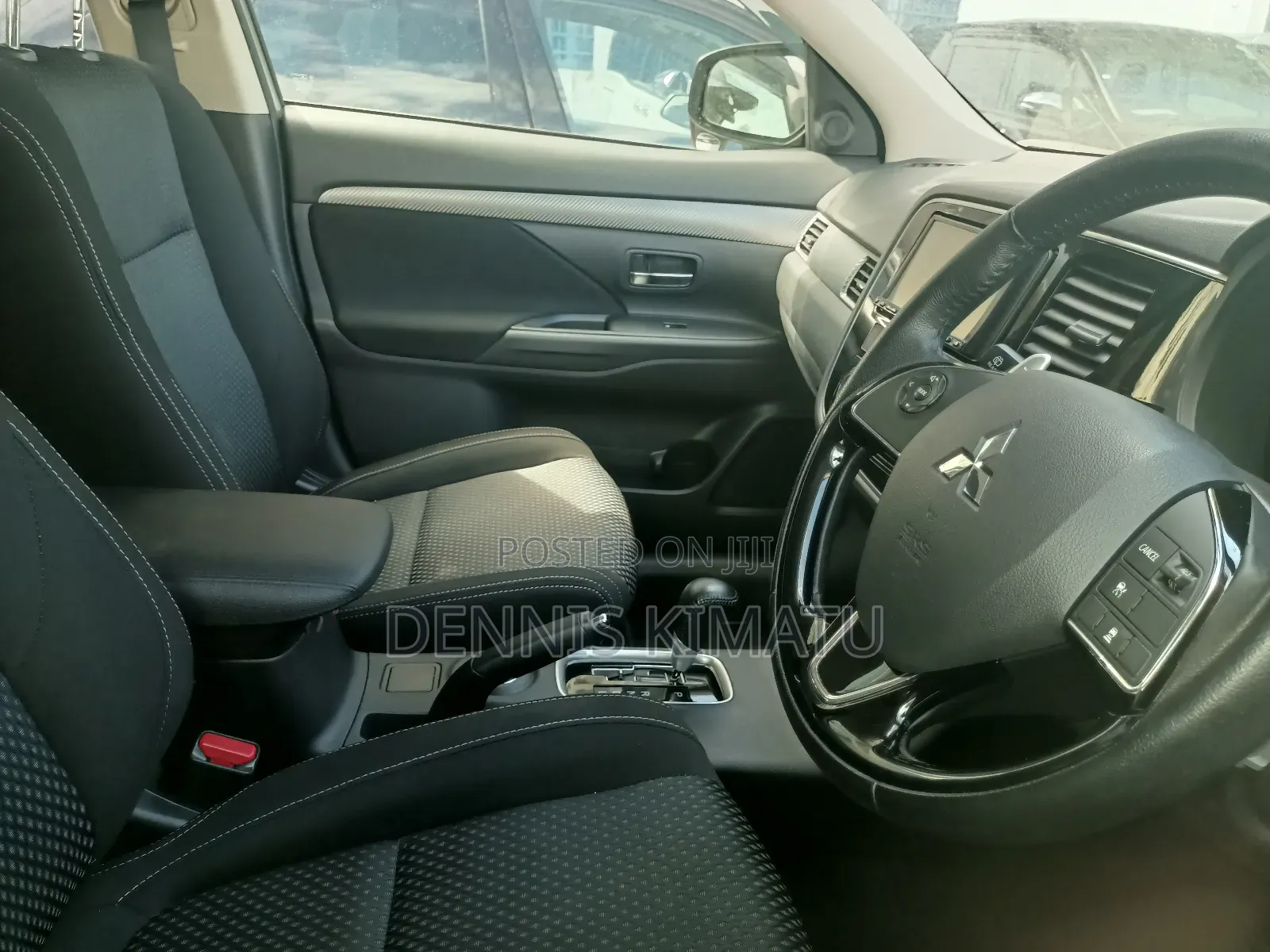 Mitsubishi Outlander 2017 White