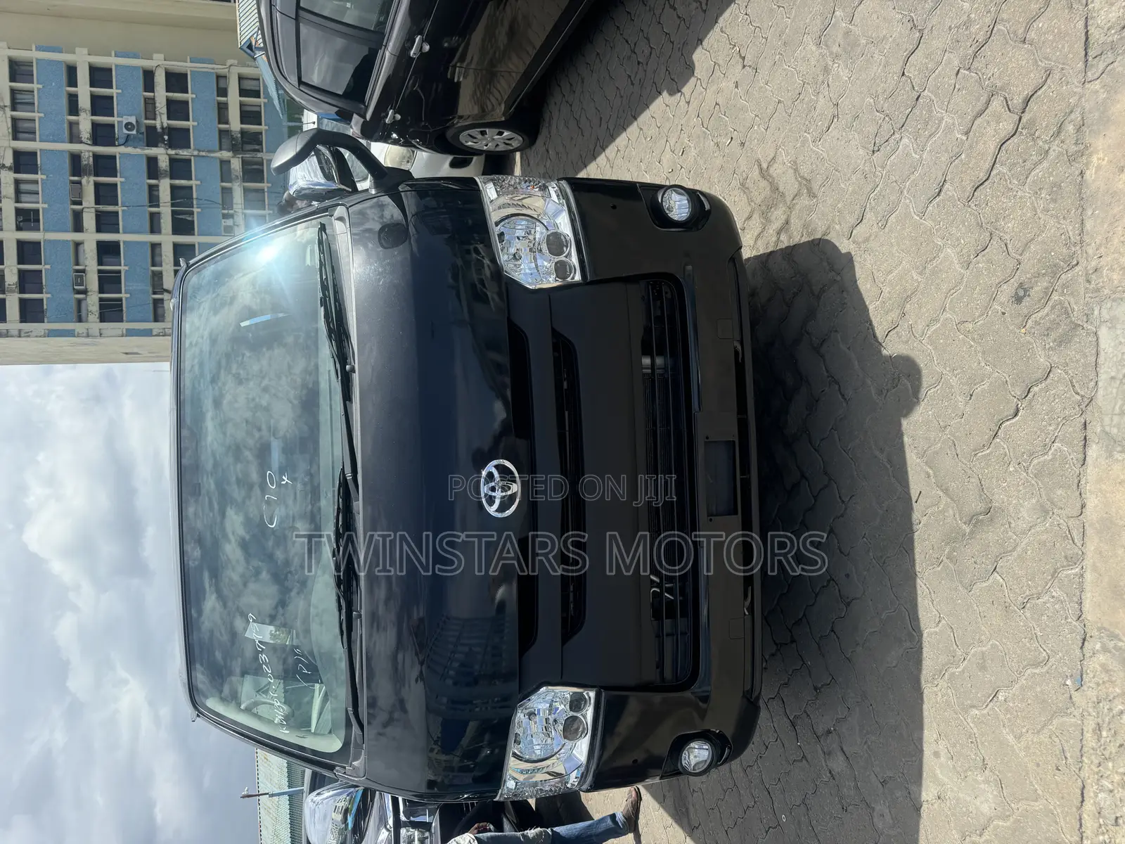 Toyota Regius 2017 Black