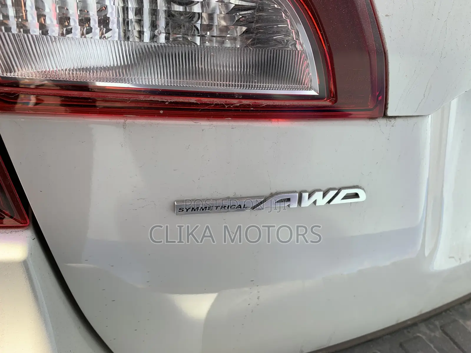 Subaru Outback 2.5i AWD 2017 Off white