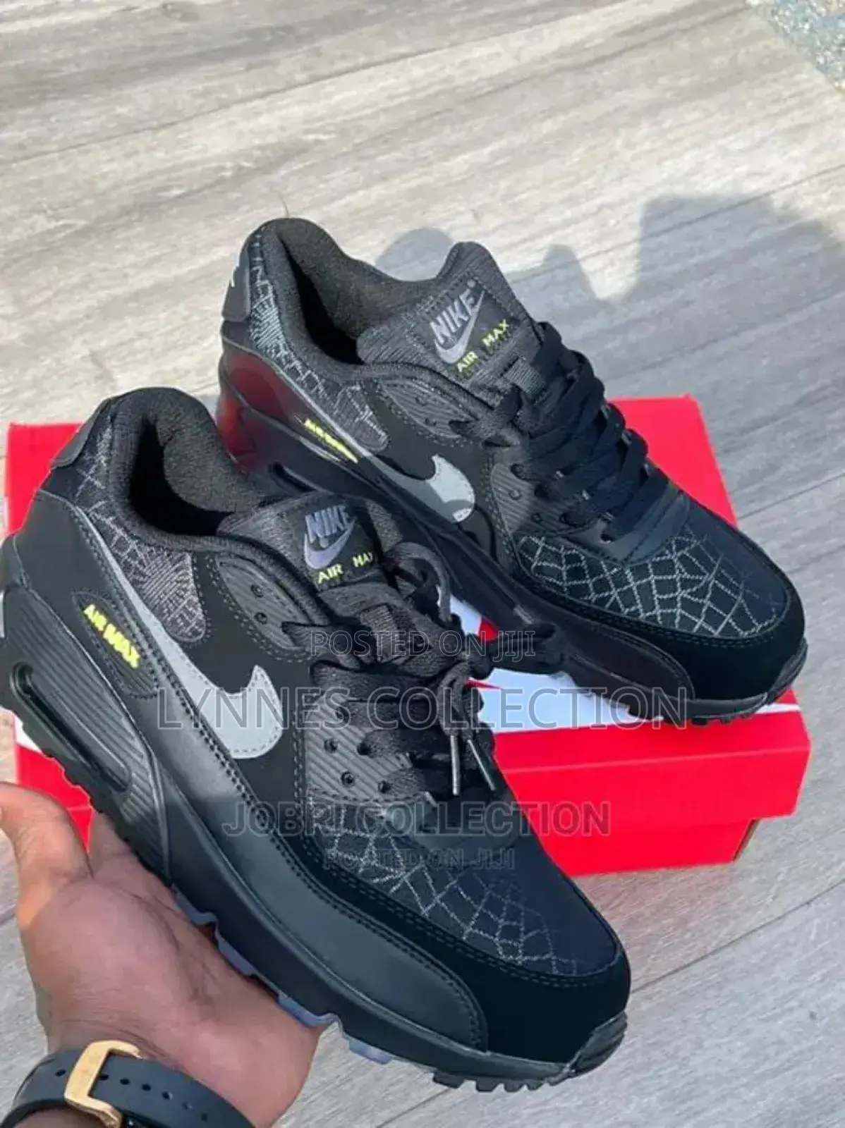 Airmax 90 Spider Web