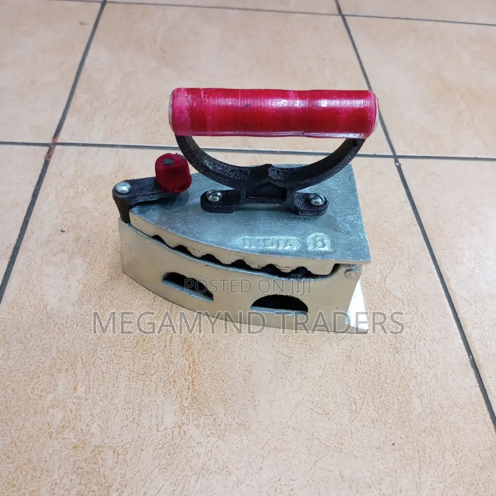 Iron Box for Charcoal/Imported Dry Ironing Box
