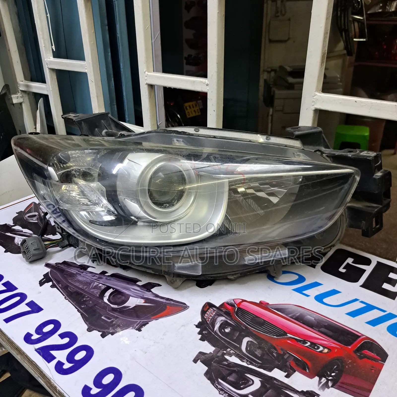 Cx5 Headlight, Xenon, Outside Computer