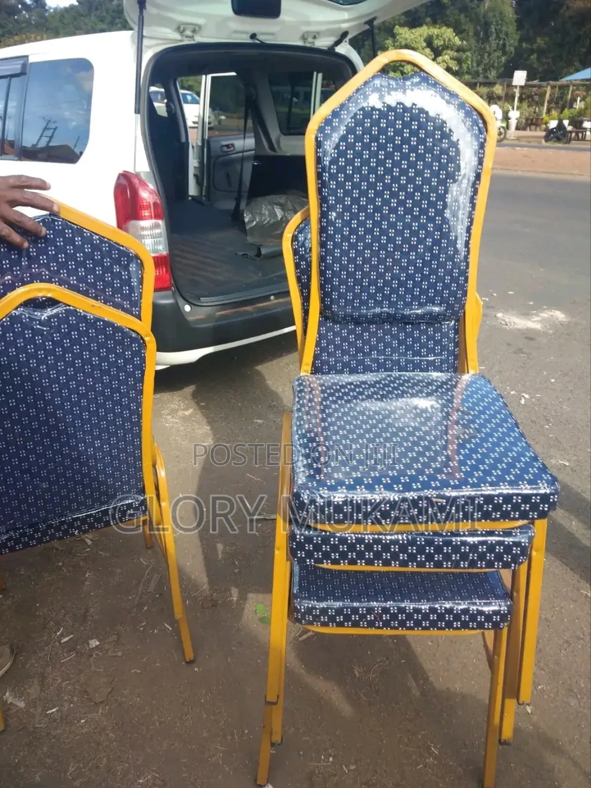 Brand New Quality Conference Chairs