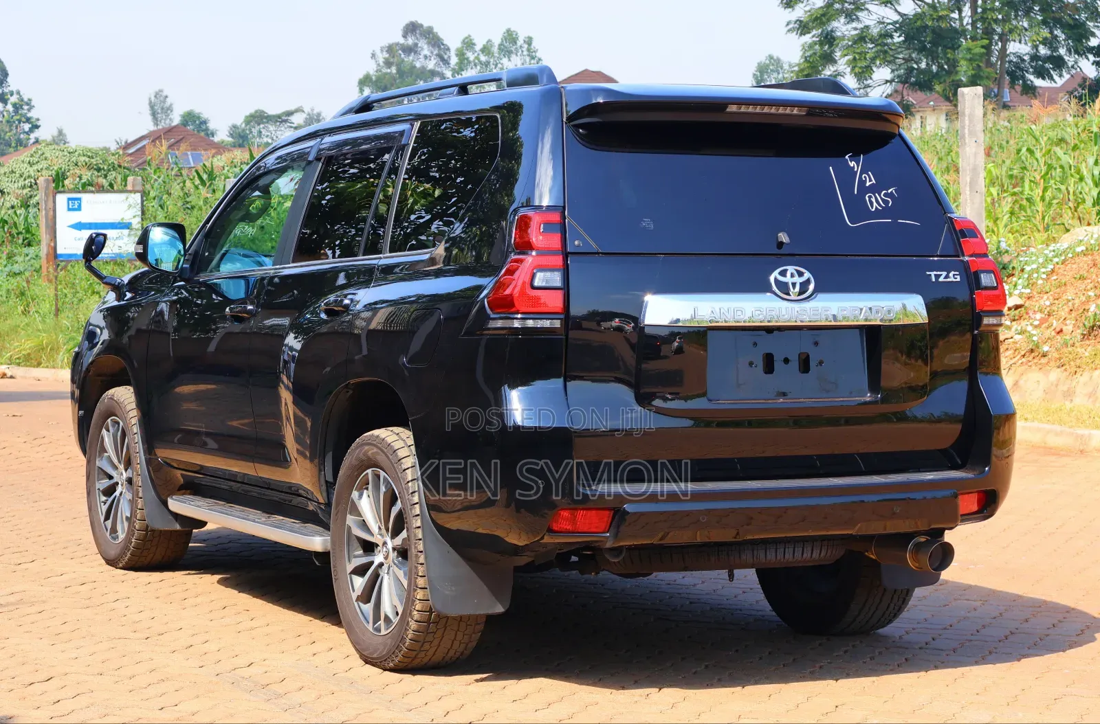 Toyota Land Cruiser Prado 2.8 2019 Black