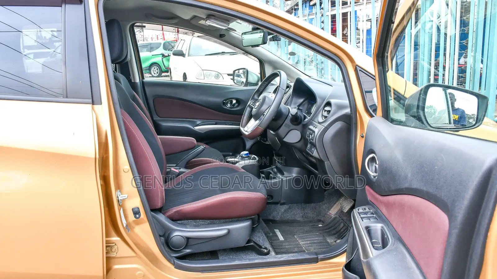 Nissan Note 2017 Gold