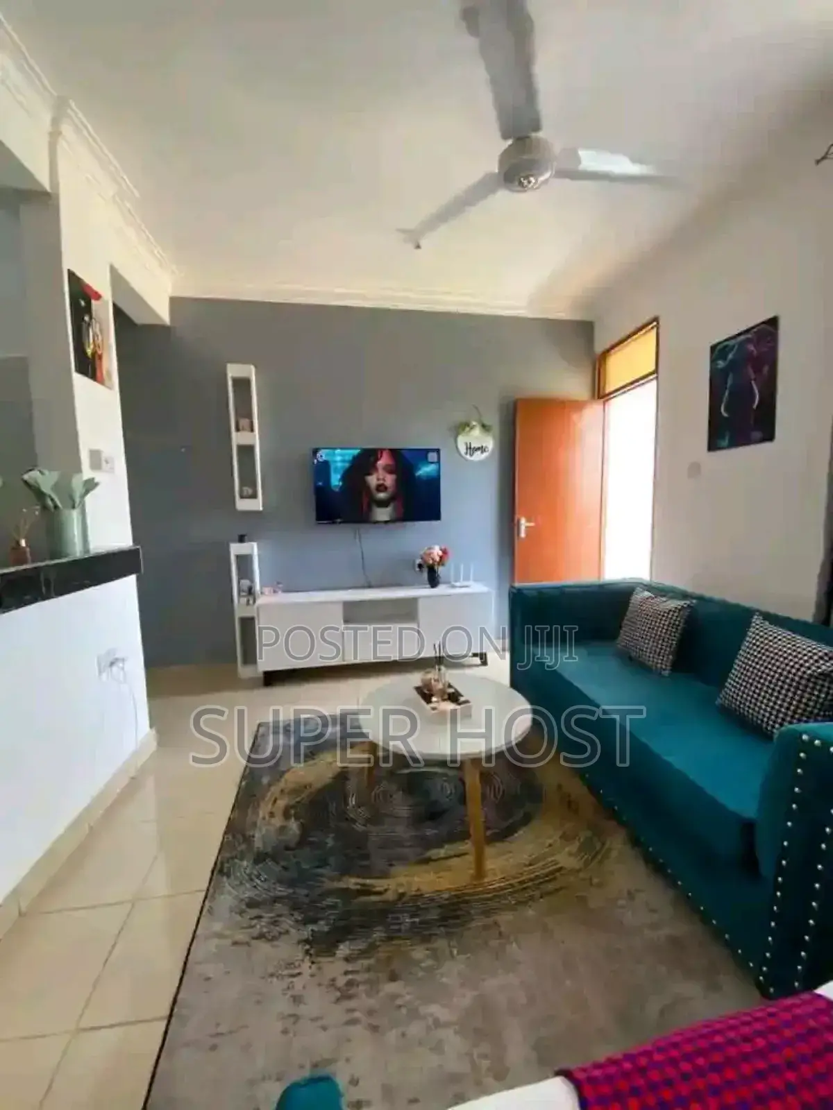 Studio Airbnb at Ruaka