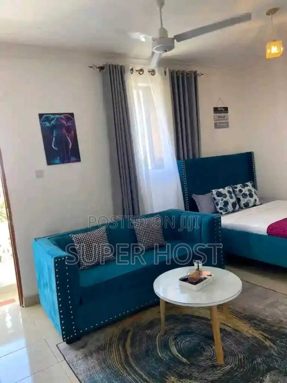 Studio Airbnb at Ruaka