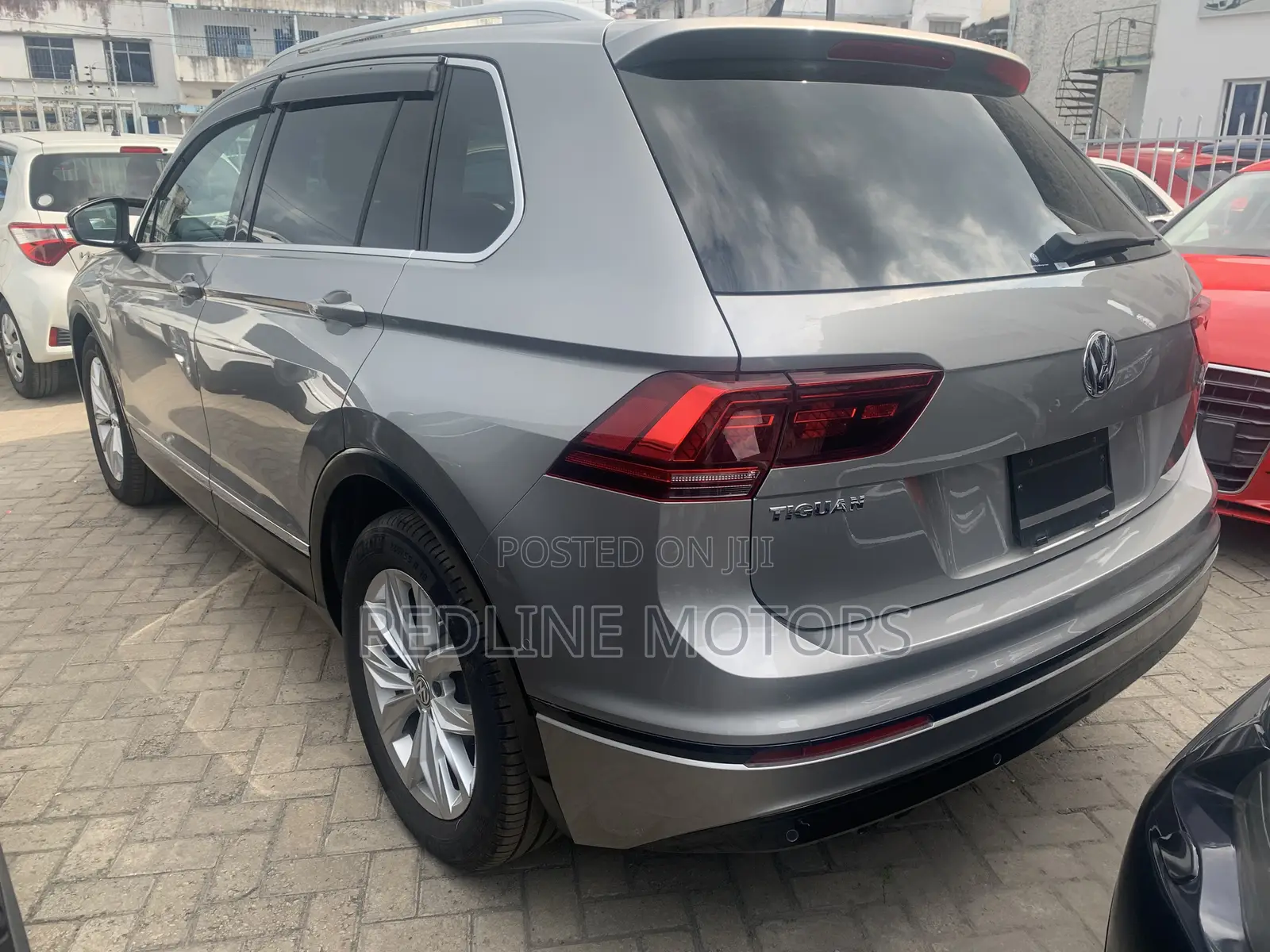 Volkswagen Tiguan 2.0T Sport AWD 4MOTION 2017 Gray
