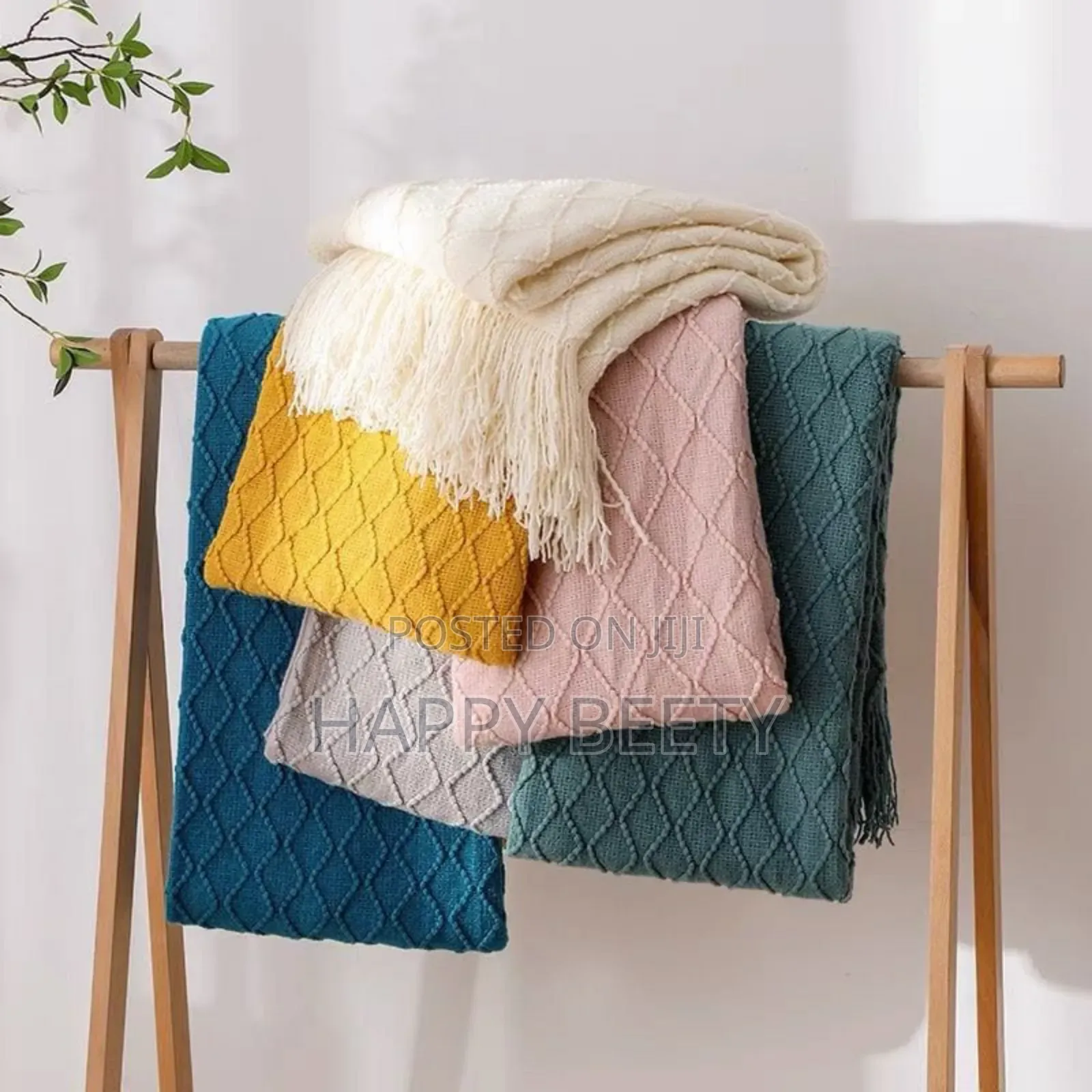 High Quality Knitted Throw Blanket