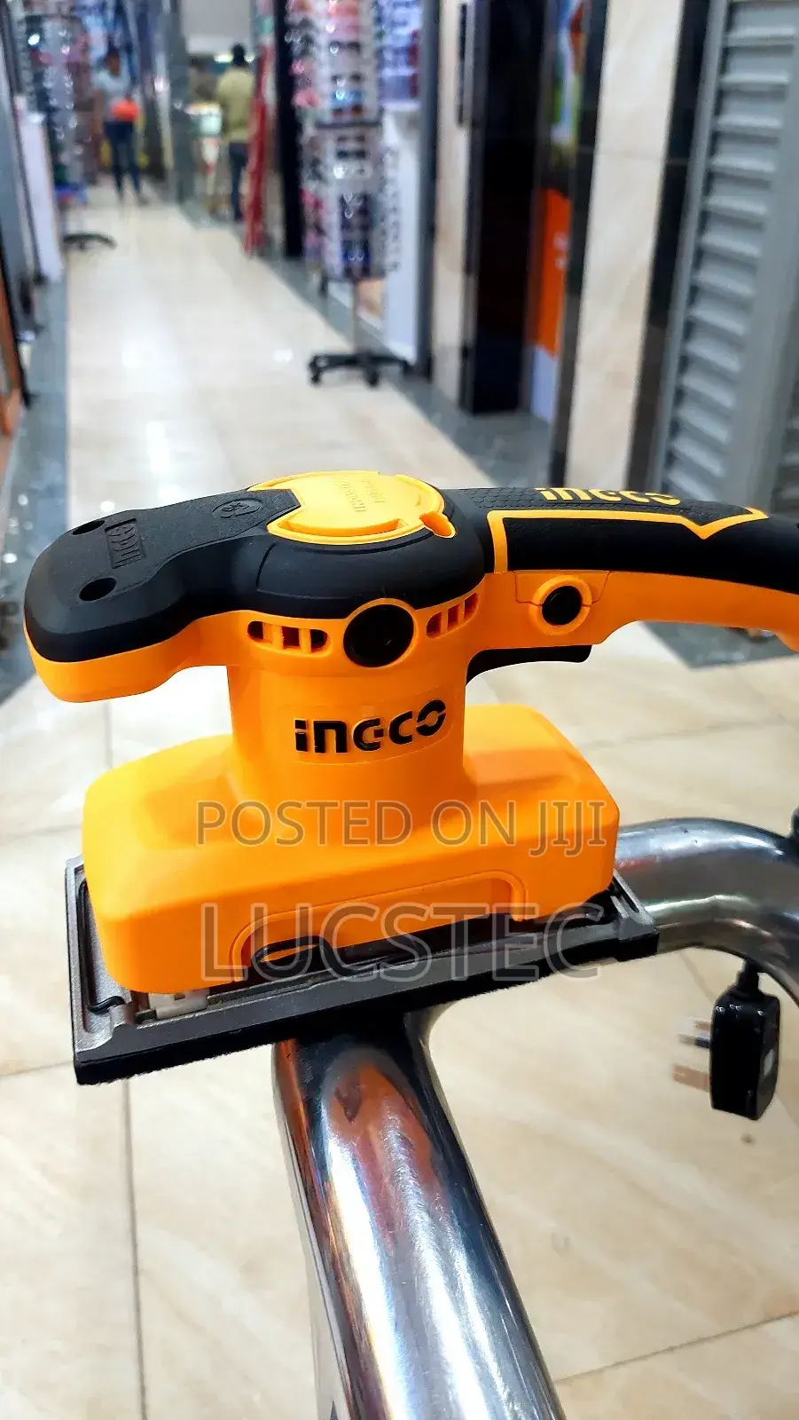 Ingco 320w Finishing Sander