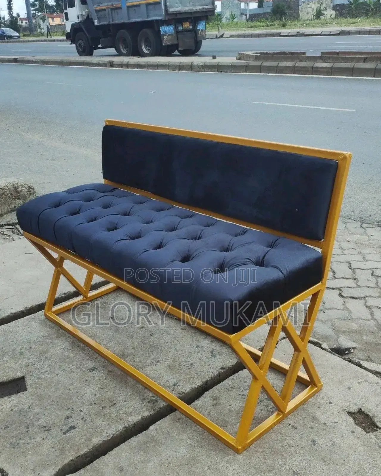 Quality Brand New Waiting Bench