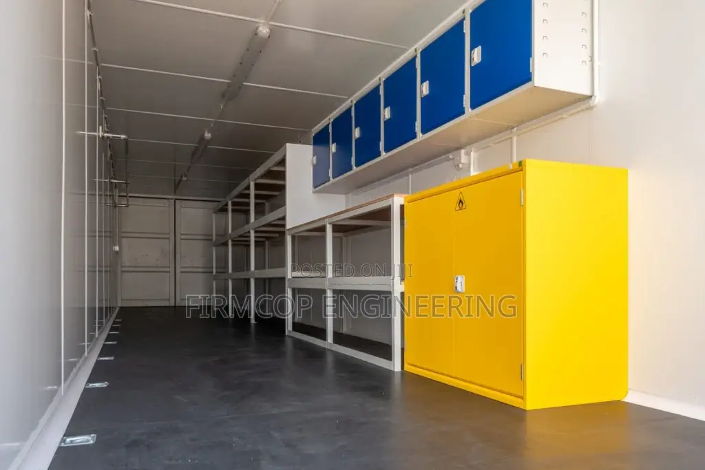 Containers and Container Fabrication Services-20ft