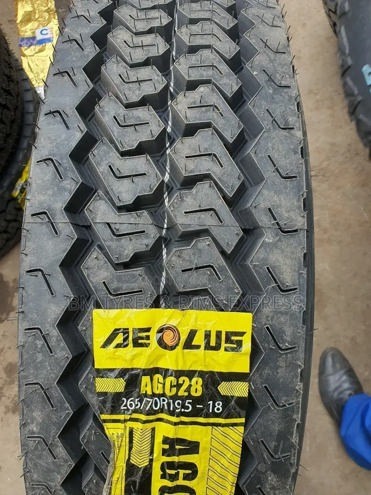 265 /70 R19. 5 AEOLUS (Diff)