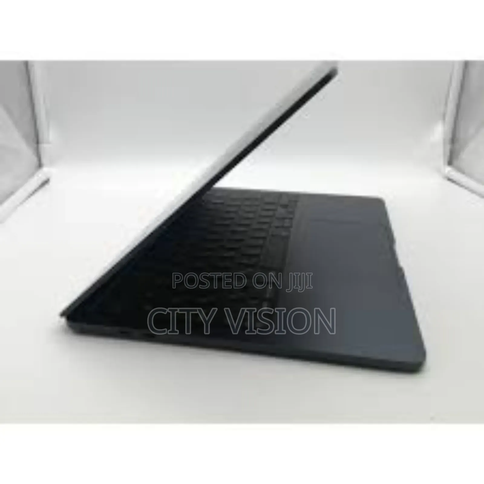 New Laptop Apple MacBook Air 8GB Apple M3 SSD 512GB