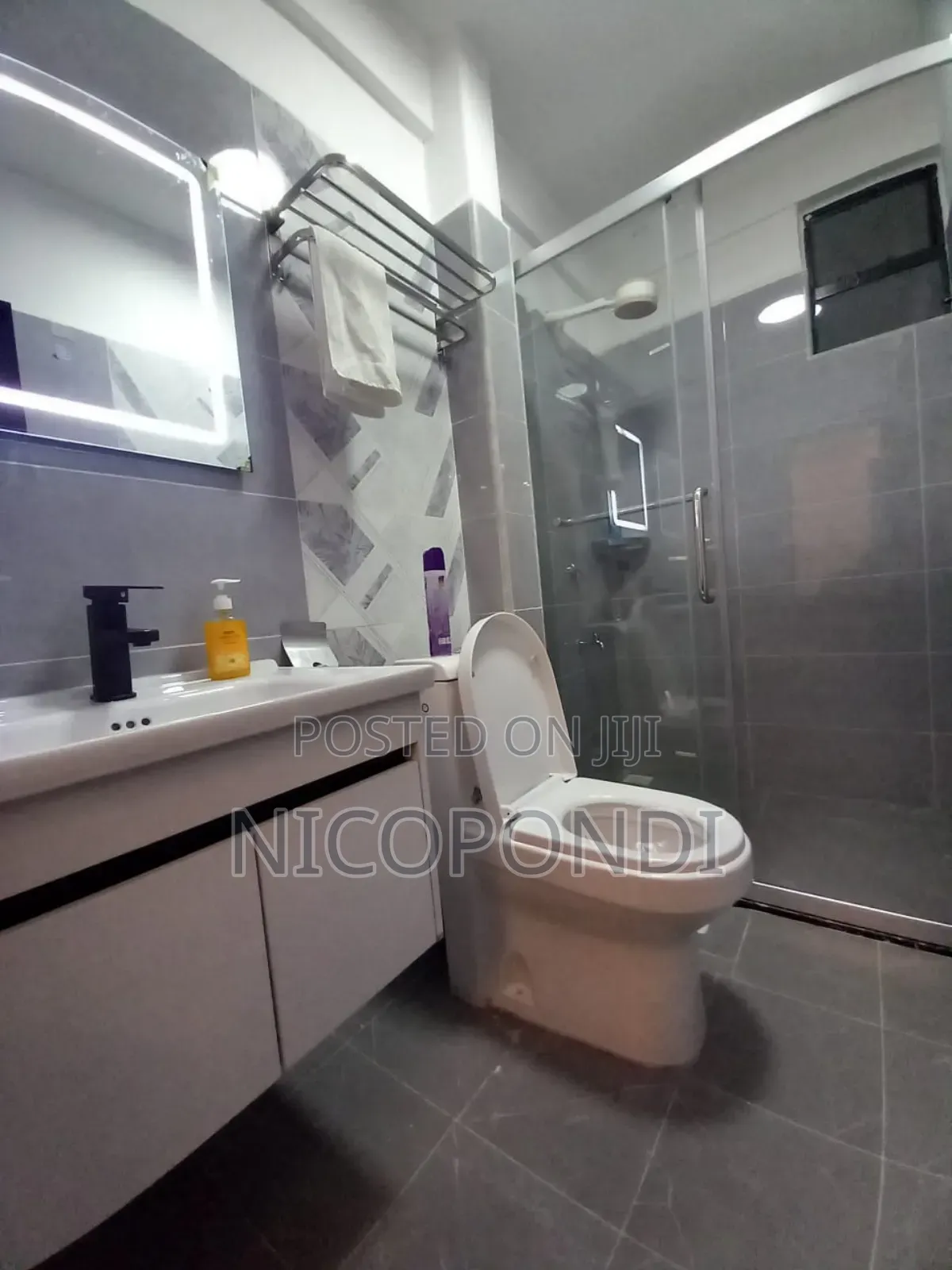 Furnished 1bdrm Apartment in Valley Arcade for rent
