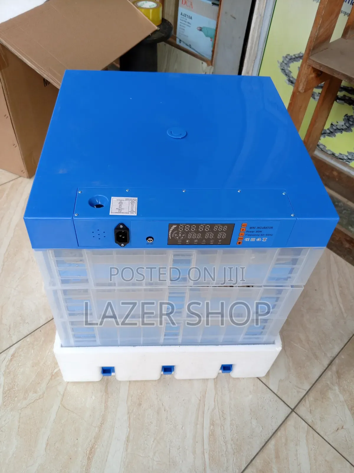 256 Eggs Incubator