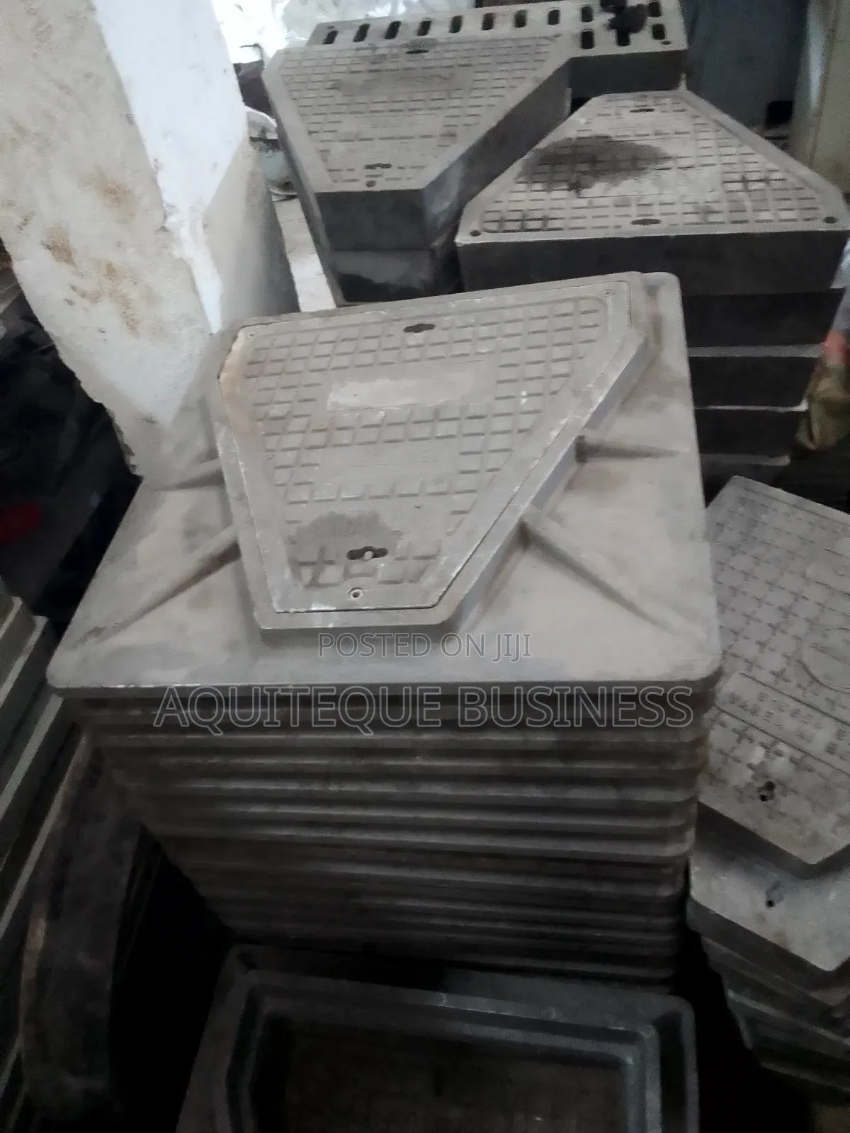 Manhole Cover 25T. 700*700