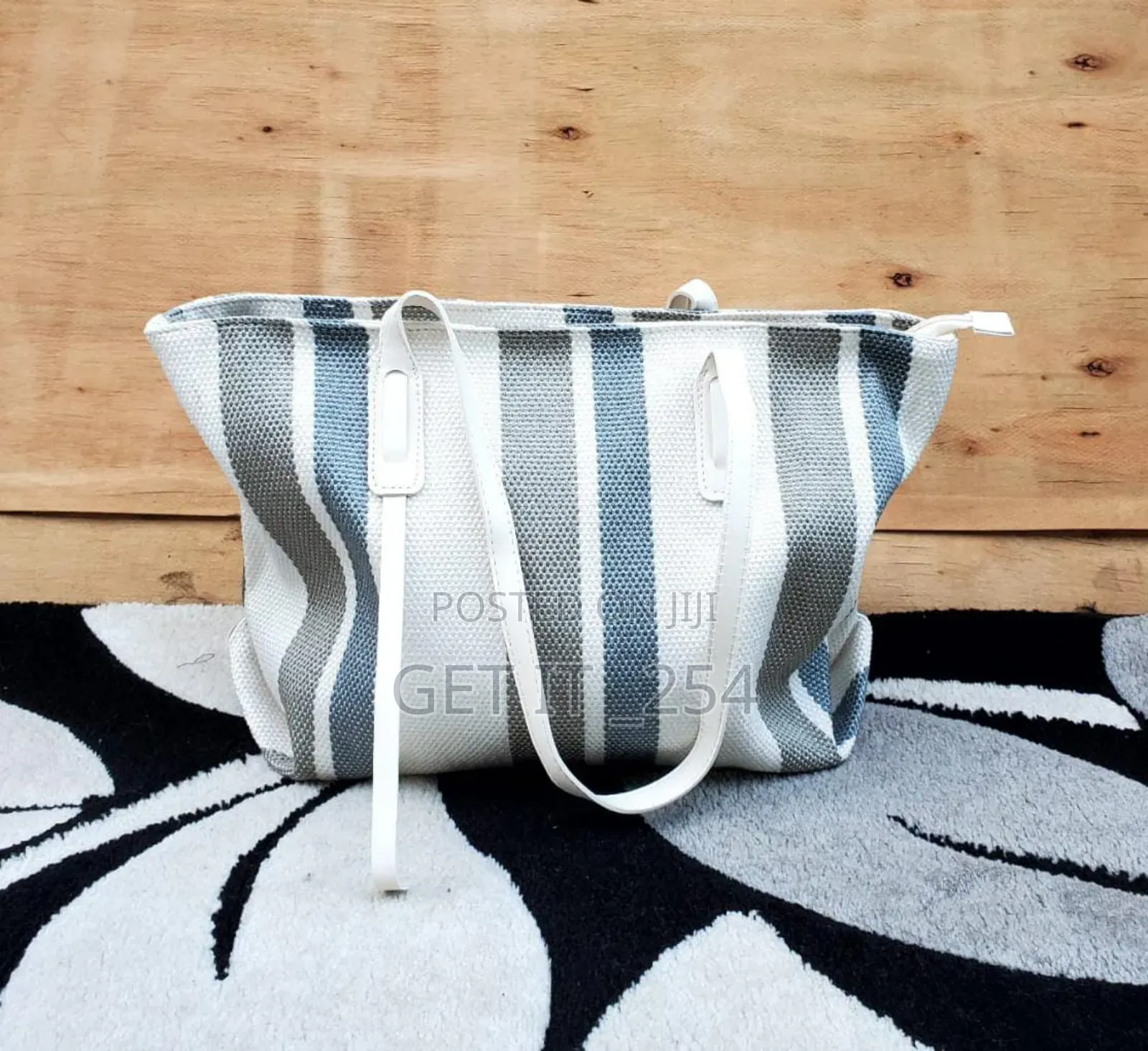 *Elena Stripped Tote Bag