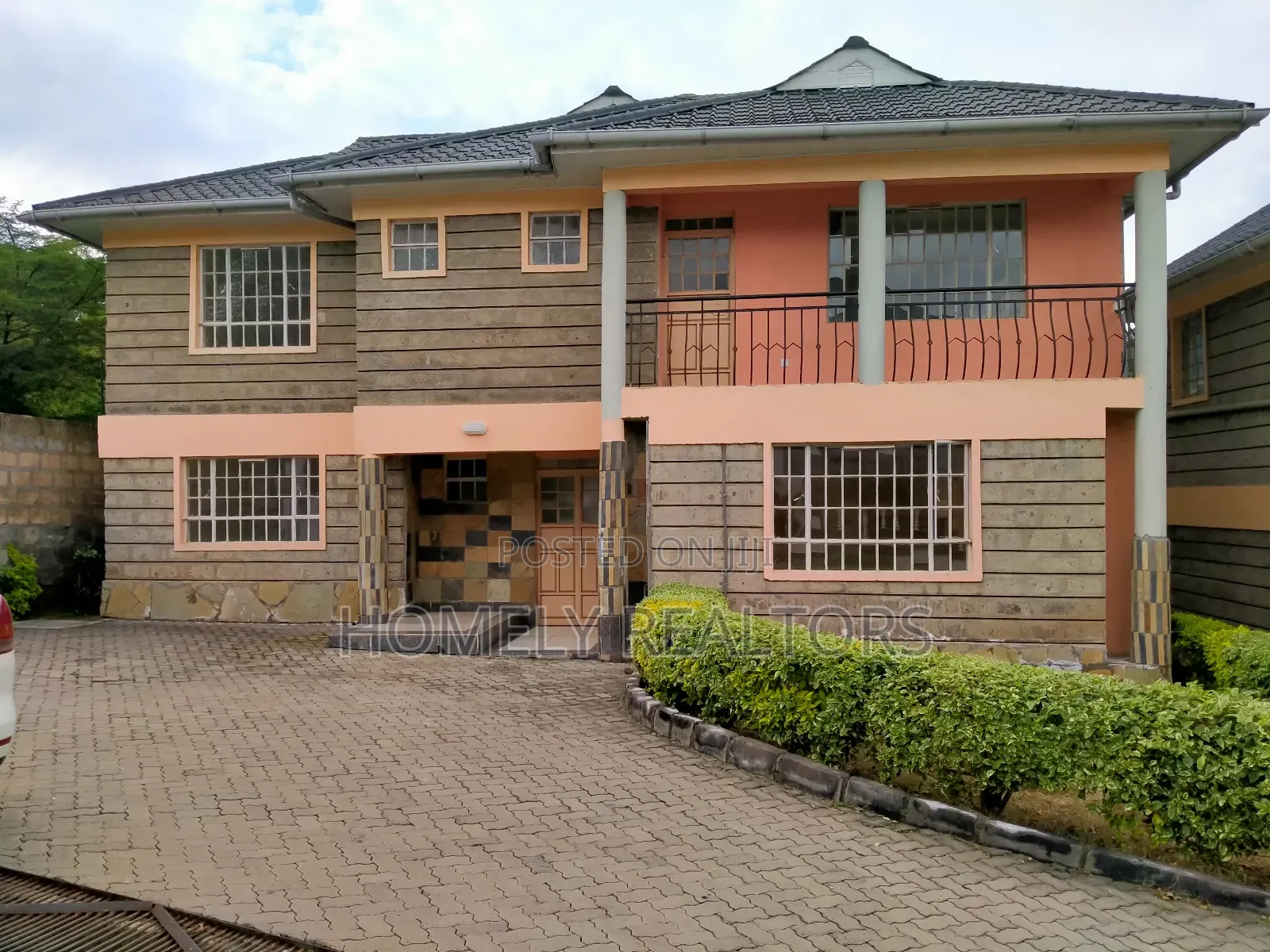 5bdrm Maisonette in Acacia Gated Estate, Ongata Rongai for sale
