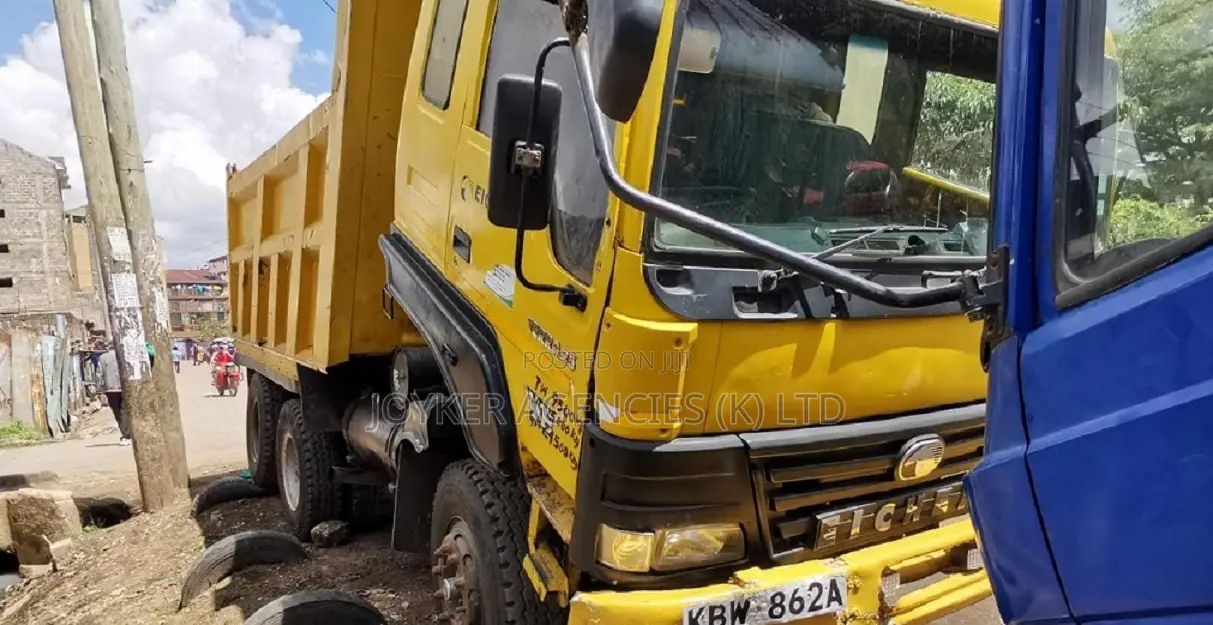 Eicher Tipper