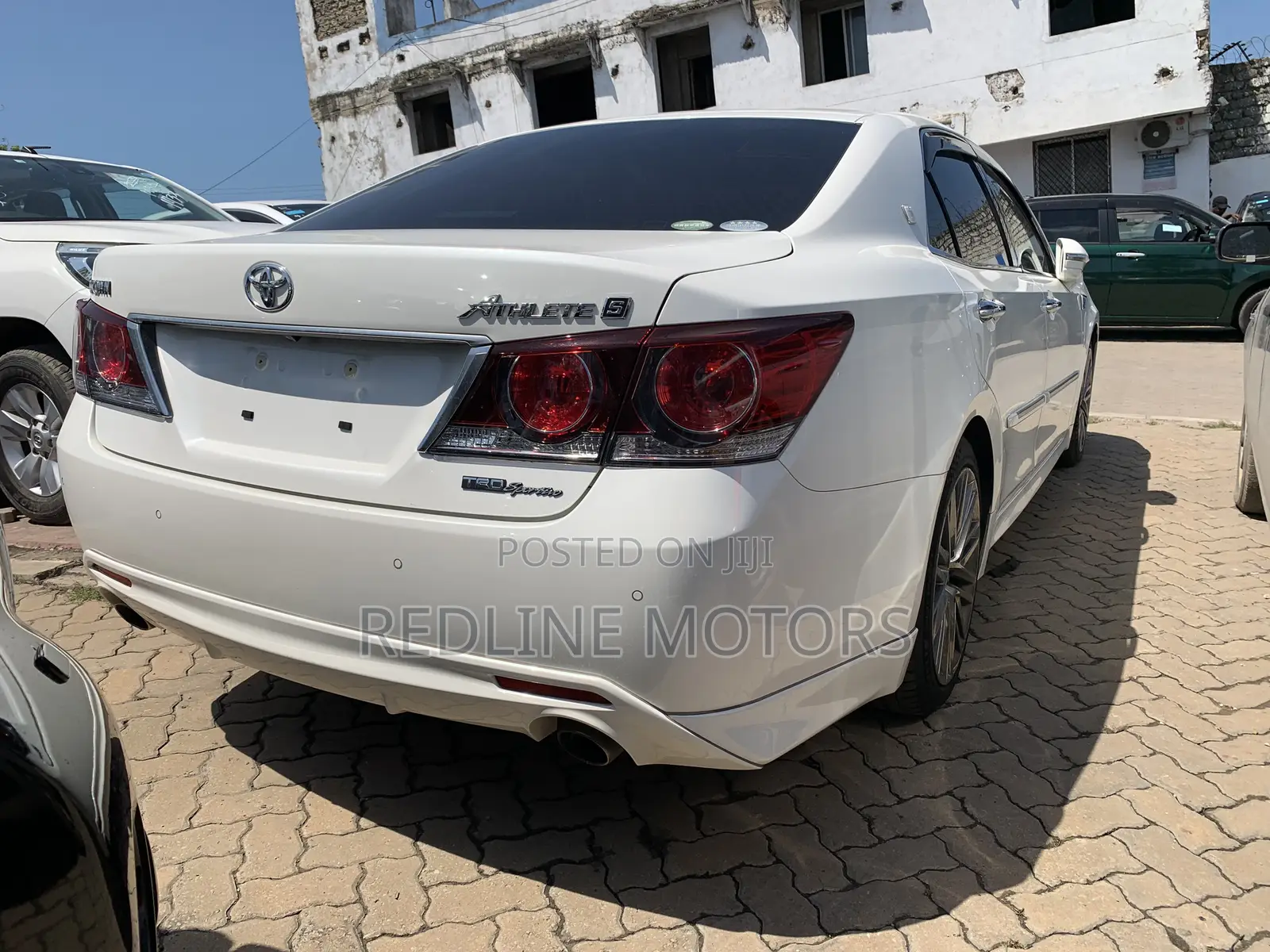 Toyota Crown 2017 Pearl