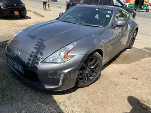 Nissan Fairlady 2017 Silver