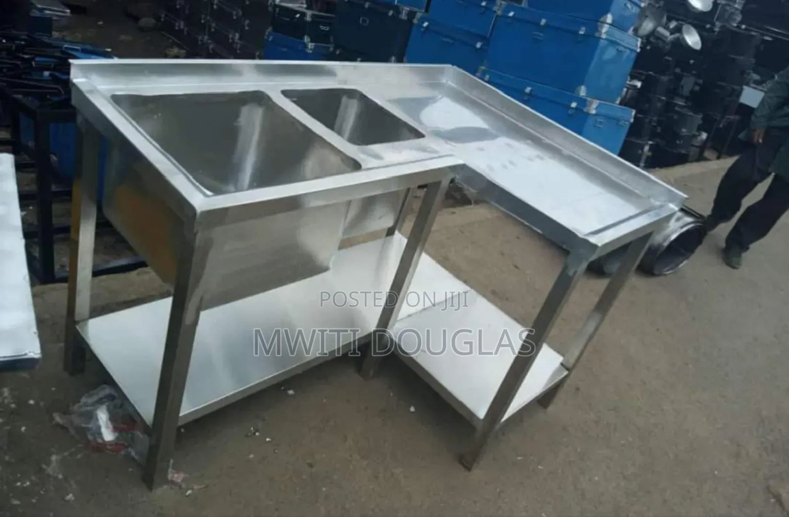 Double Sink Working Table