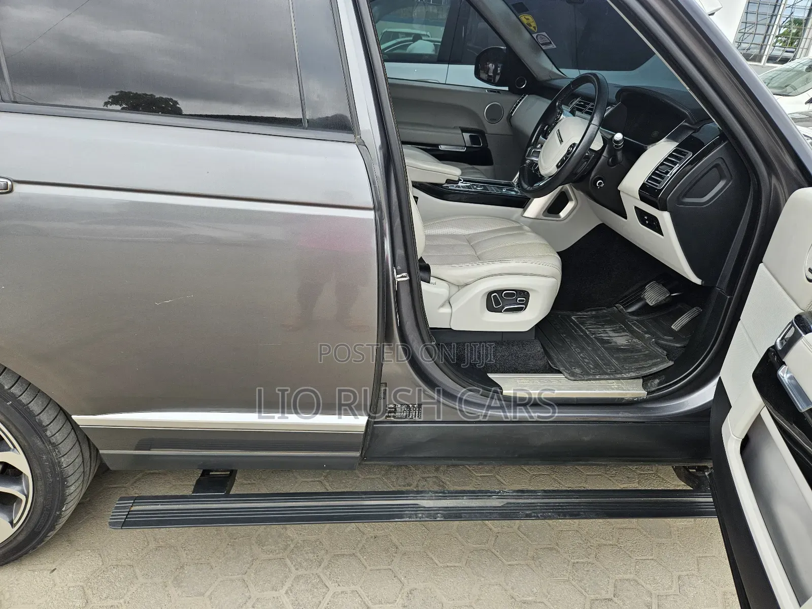 Land Rover Range Rover Vogue 2015 Gray