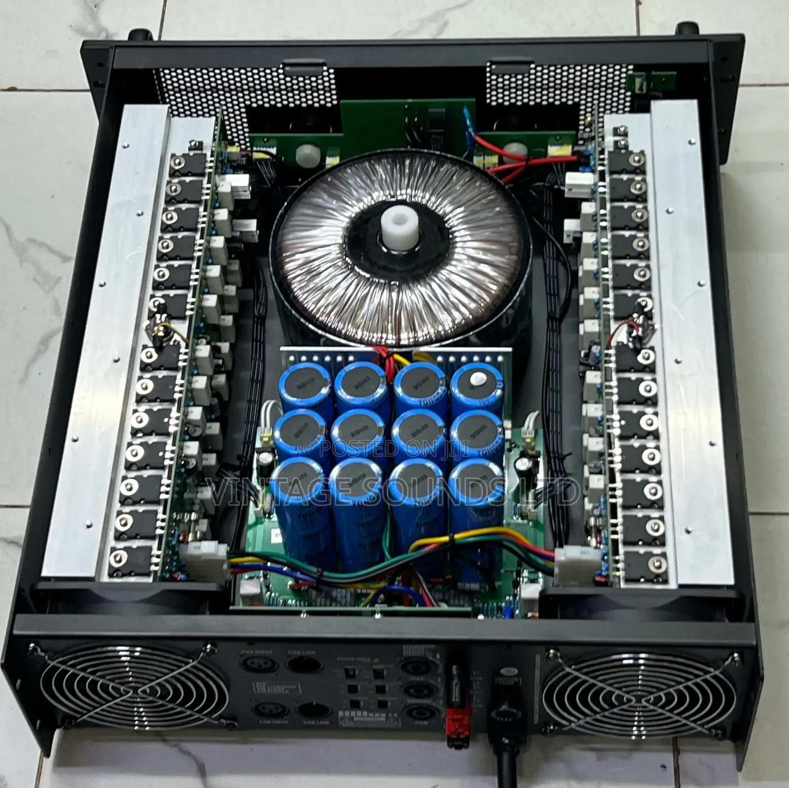 Peavey Cs5000 Series -5000watts Power Amplifier