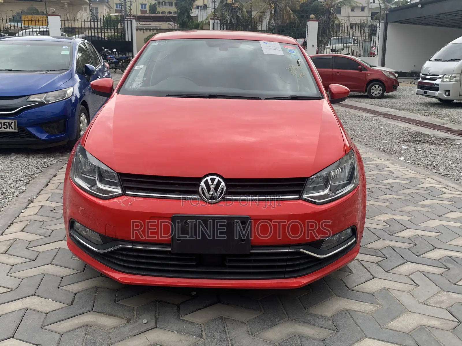 Volkswagen Polo 2017 Red
