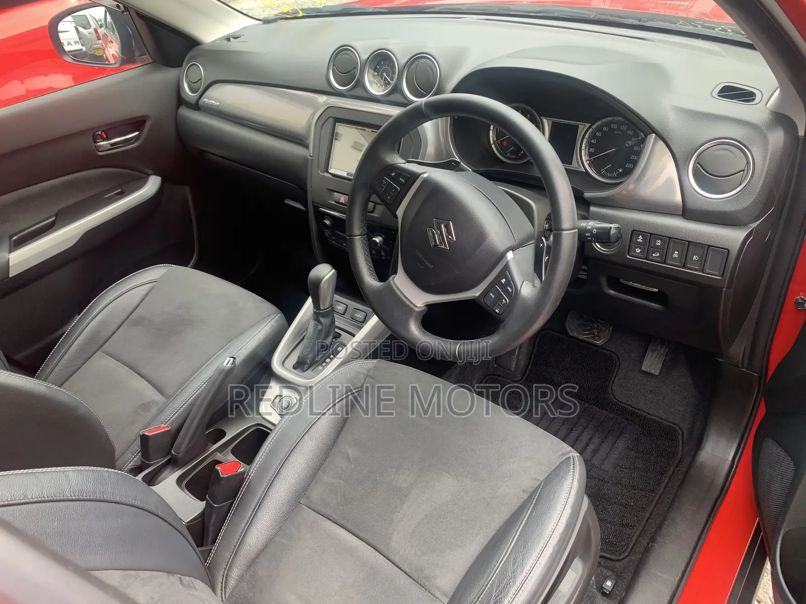 Suzuki Escudo 2017 Red
