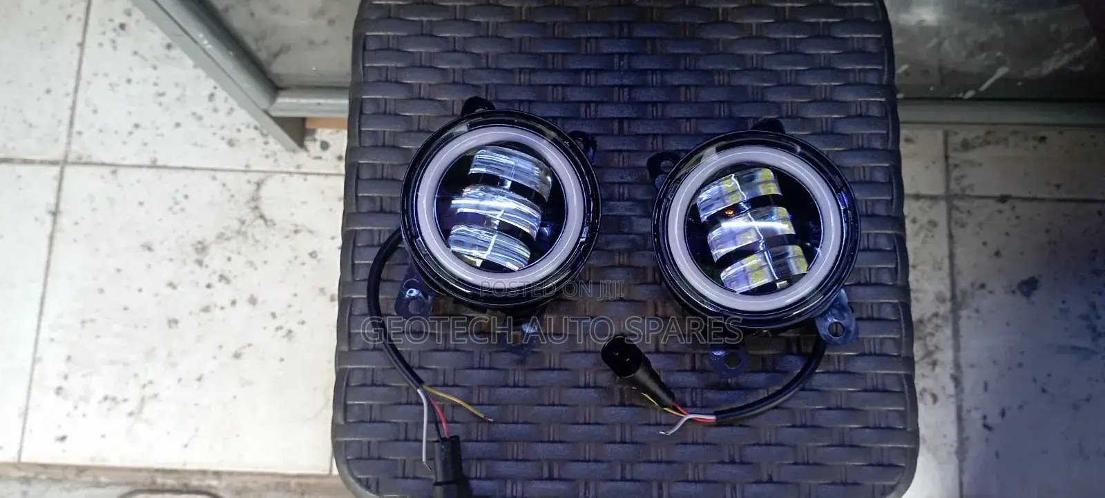 LED Universal Fog Lights 4" and 3.5 "