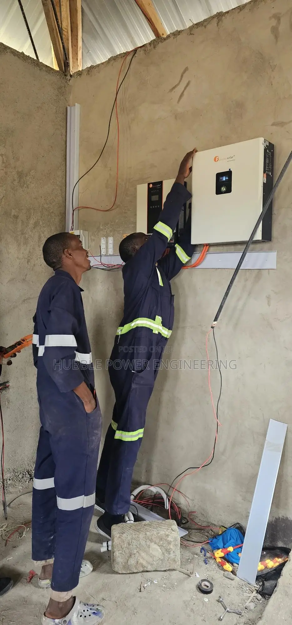 Lithium Battery Hybrid Inverter Solar Panels Installations