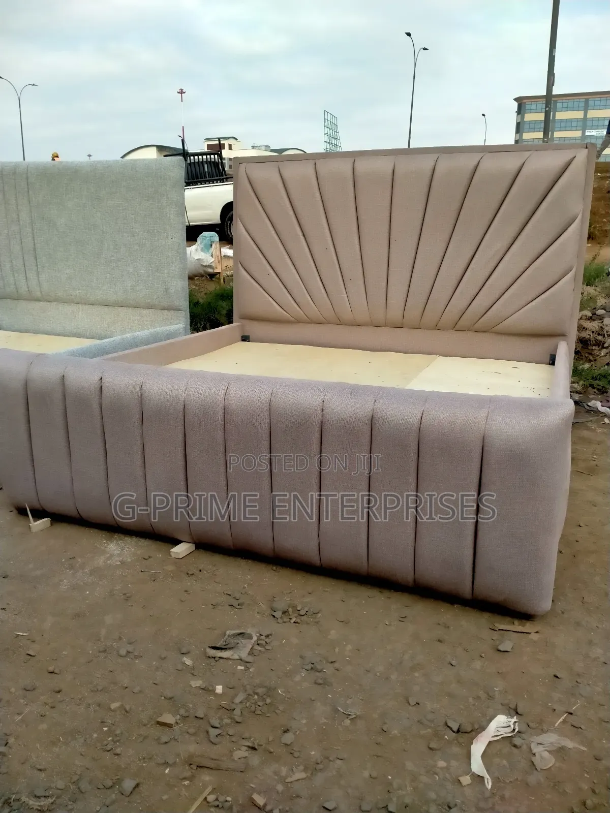 Mordern Chester Bed