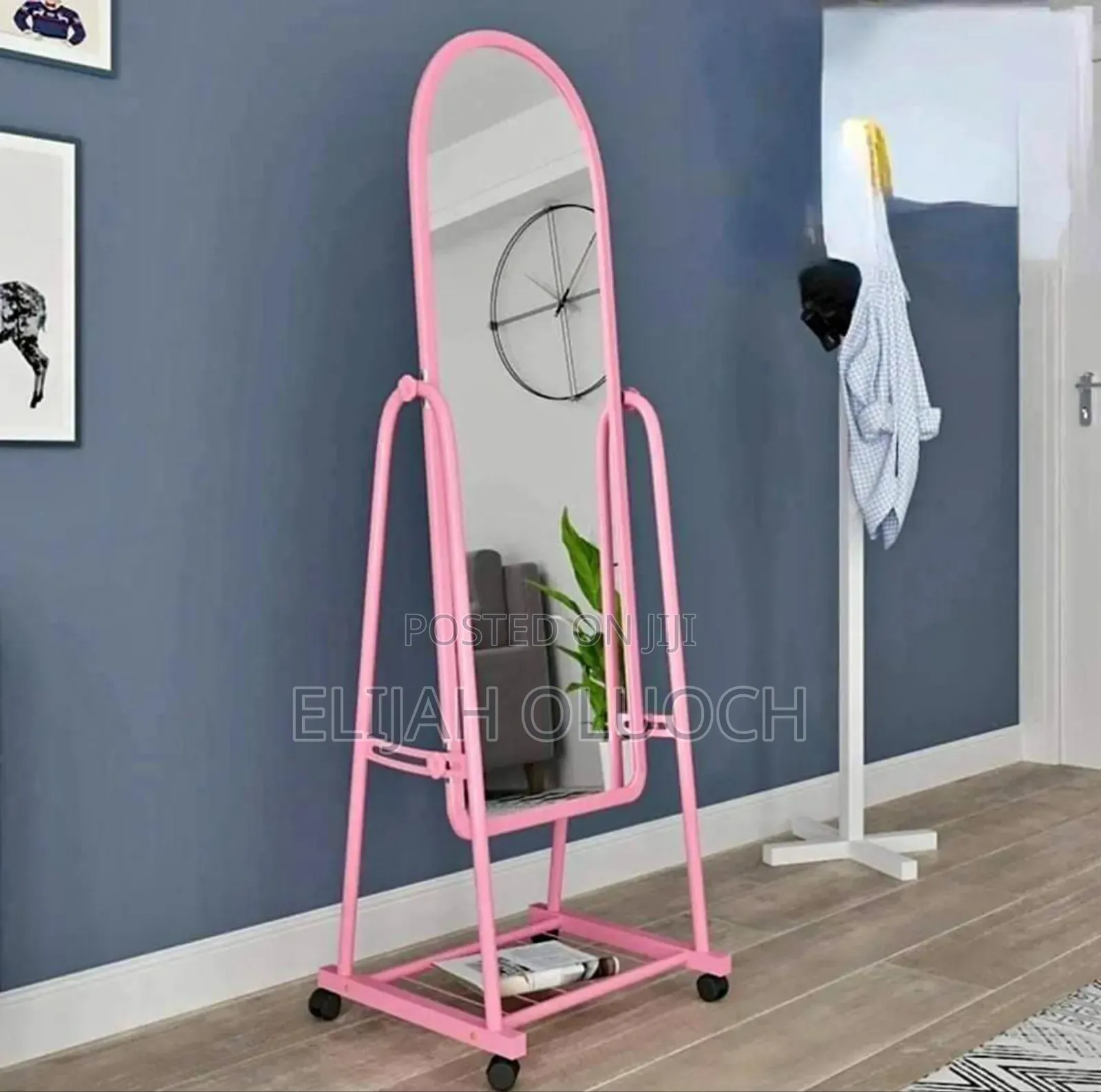 A34 Dressing Mirror With Wheels and Storage Rack