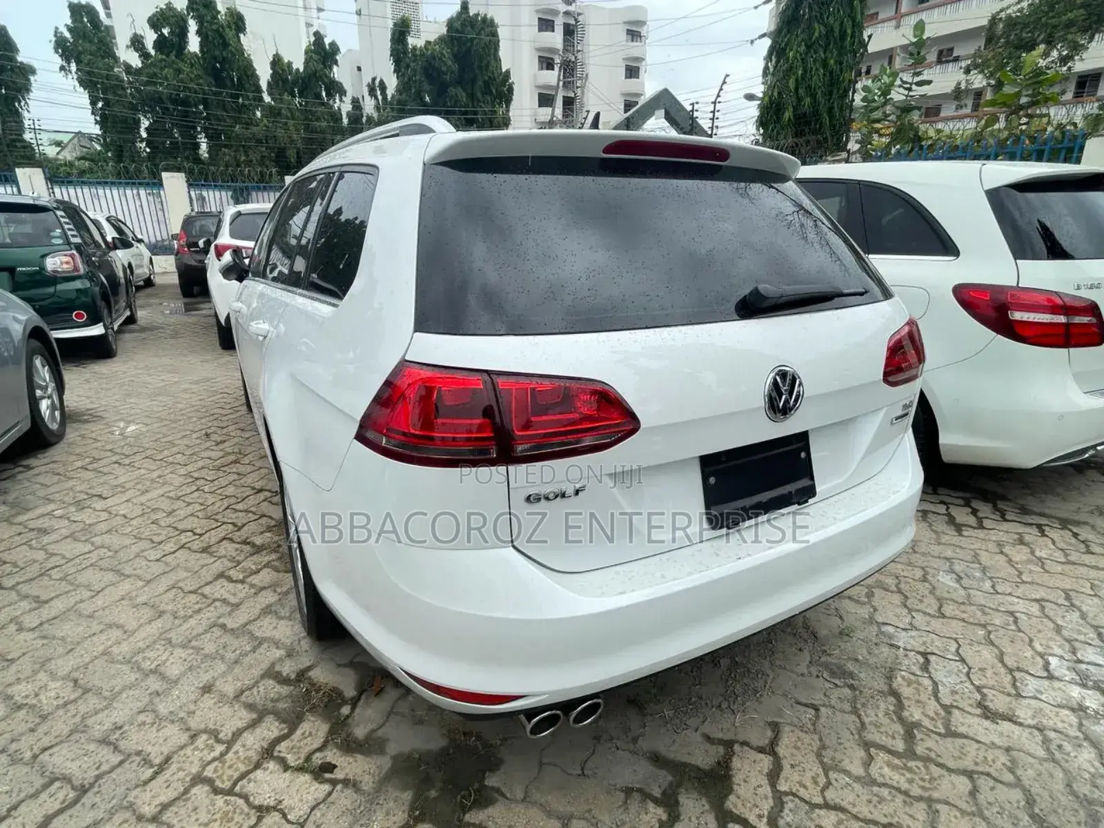 Volkswagen Golf TSI SE 4-Door FWD 2017 White