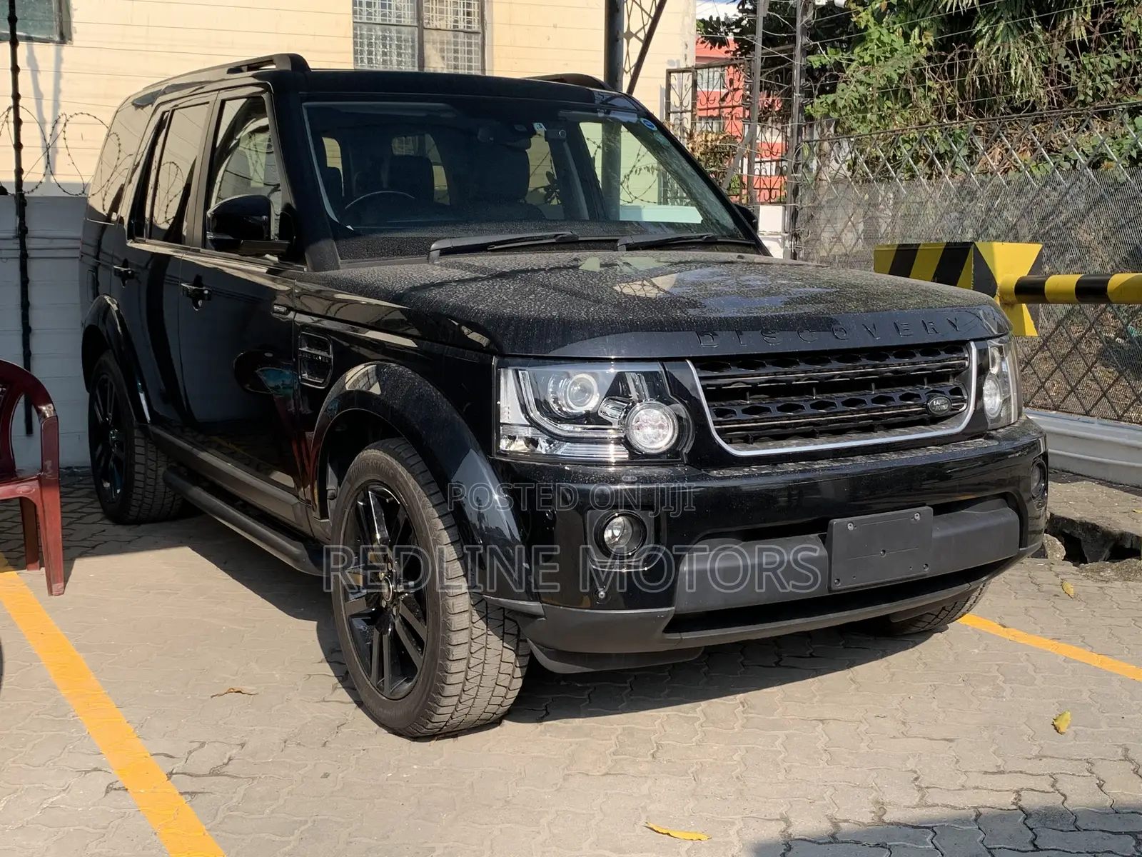 Land Rover Discovery HSE 4x4 2018 Black