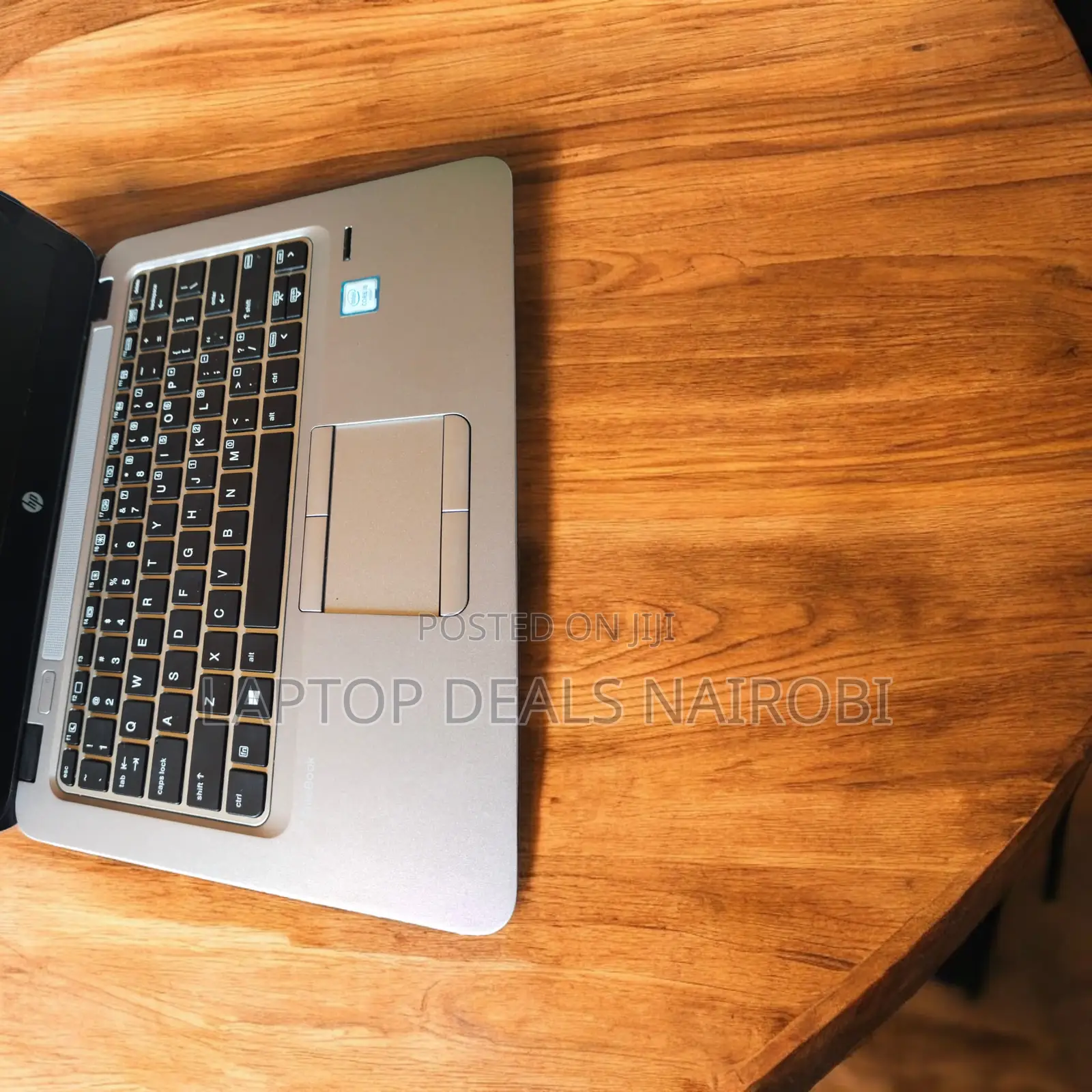 Laptop HP EliteBook 820 G3 8GB Intel Xeon SSD 256GB