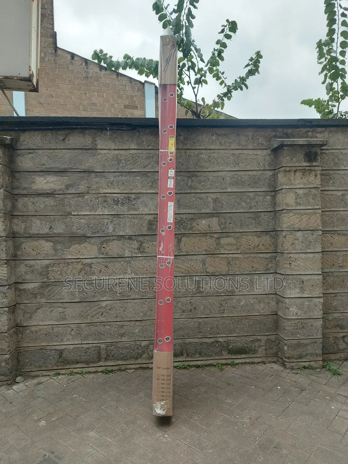 2by10 Trends Fibreglass Extension Ladders. 20feet