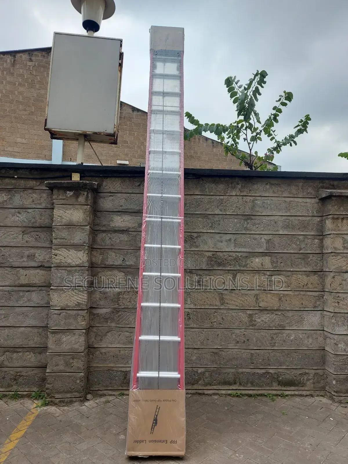 2by16trends/32ft/9.8.4meters Fibreglass Extension Ladders