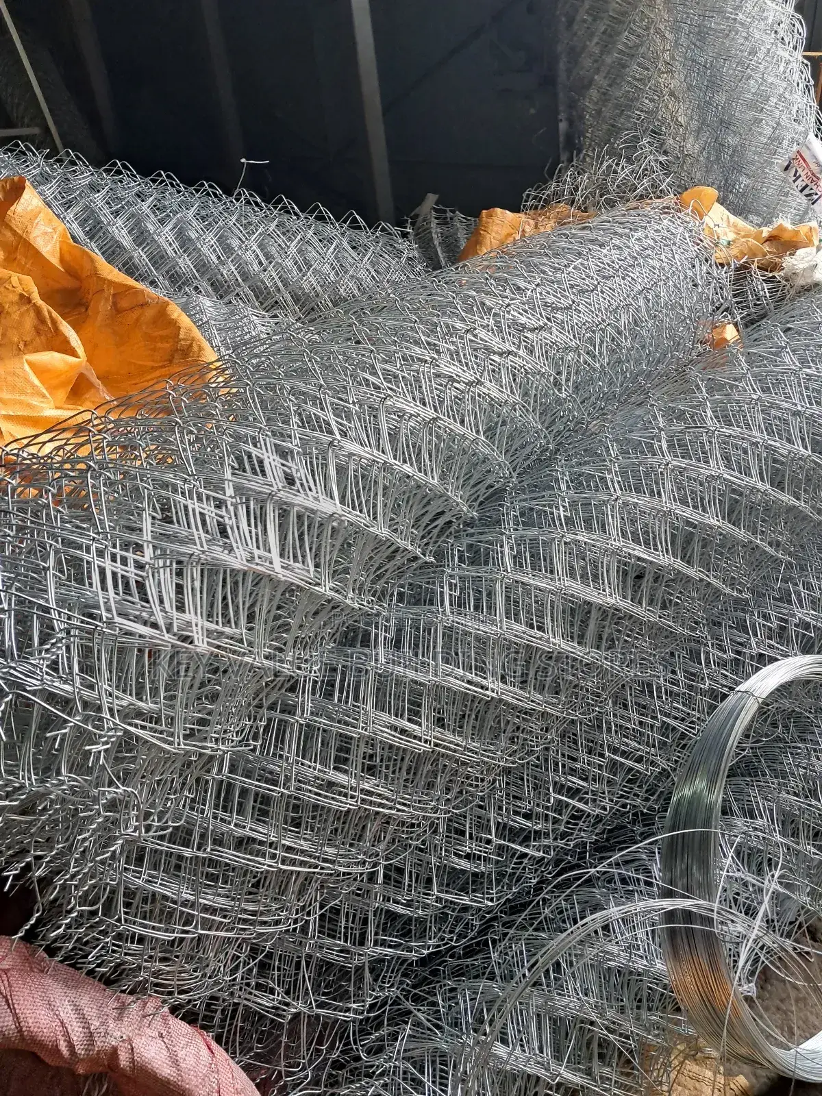 Ligh Duty Chainlink 14g Mesh 80×80 6ft