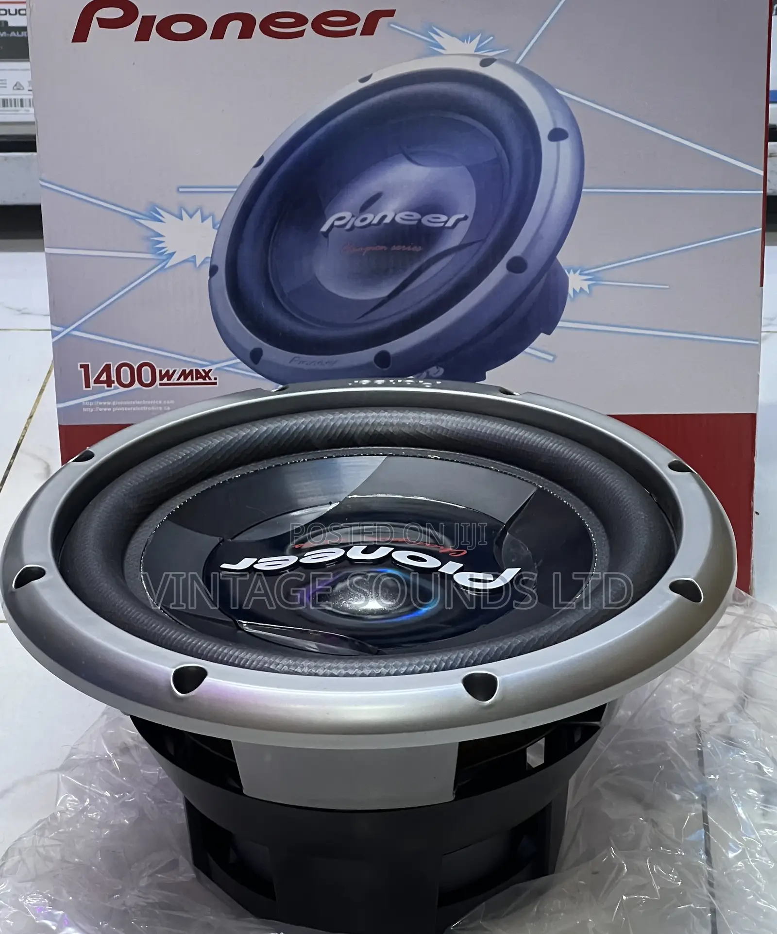 Pioneer TS-W308D4 Champion Series Subwoofer 1400watts -12”