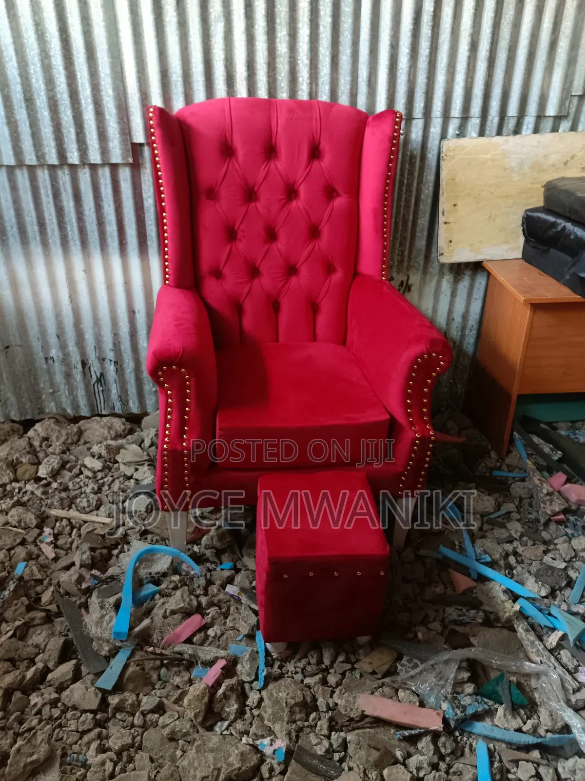 King Chair or Pedicure Seat, Hot Red
