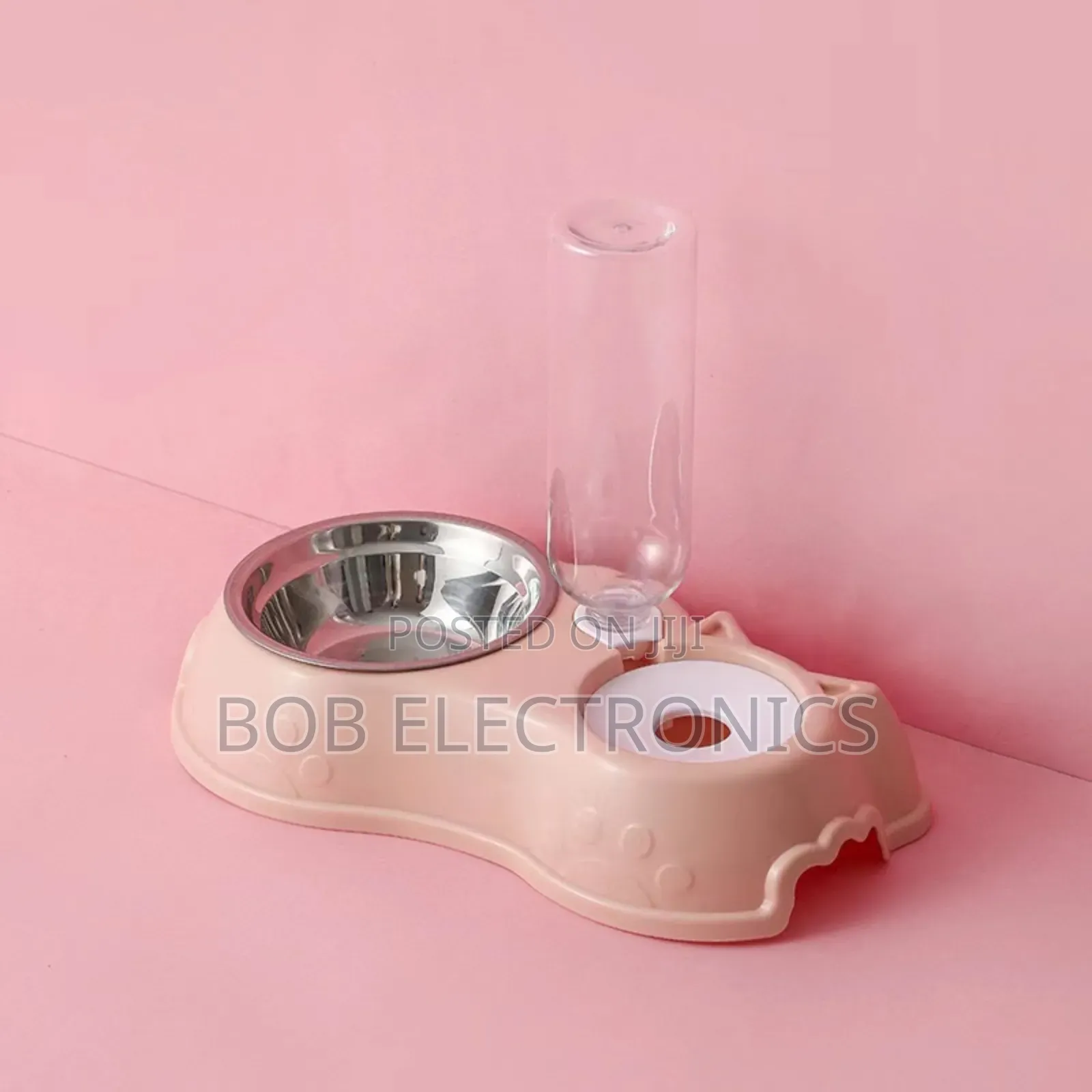 2 in 1 Pet Feeding Bowl With a Water Bottle