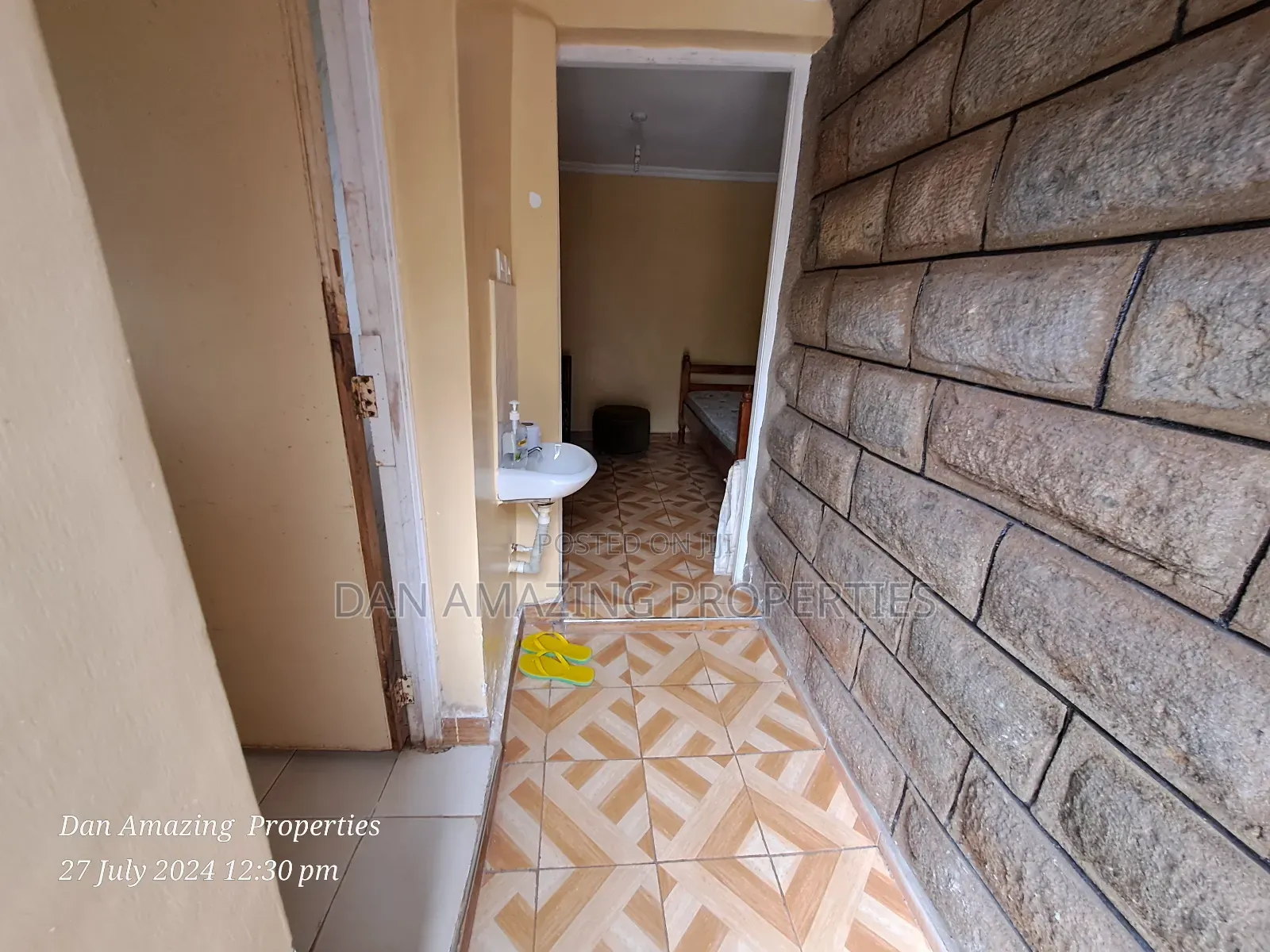 6bdrm Maisonette in Hilltop On 1/4 Acre, Ngong for sale