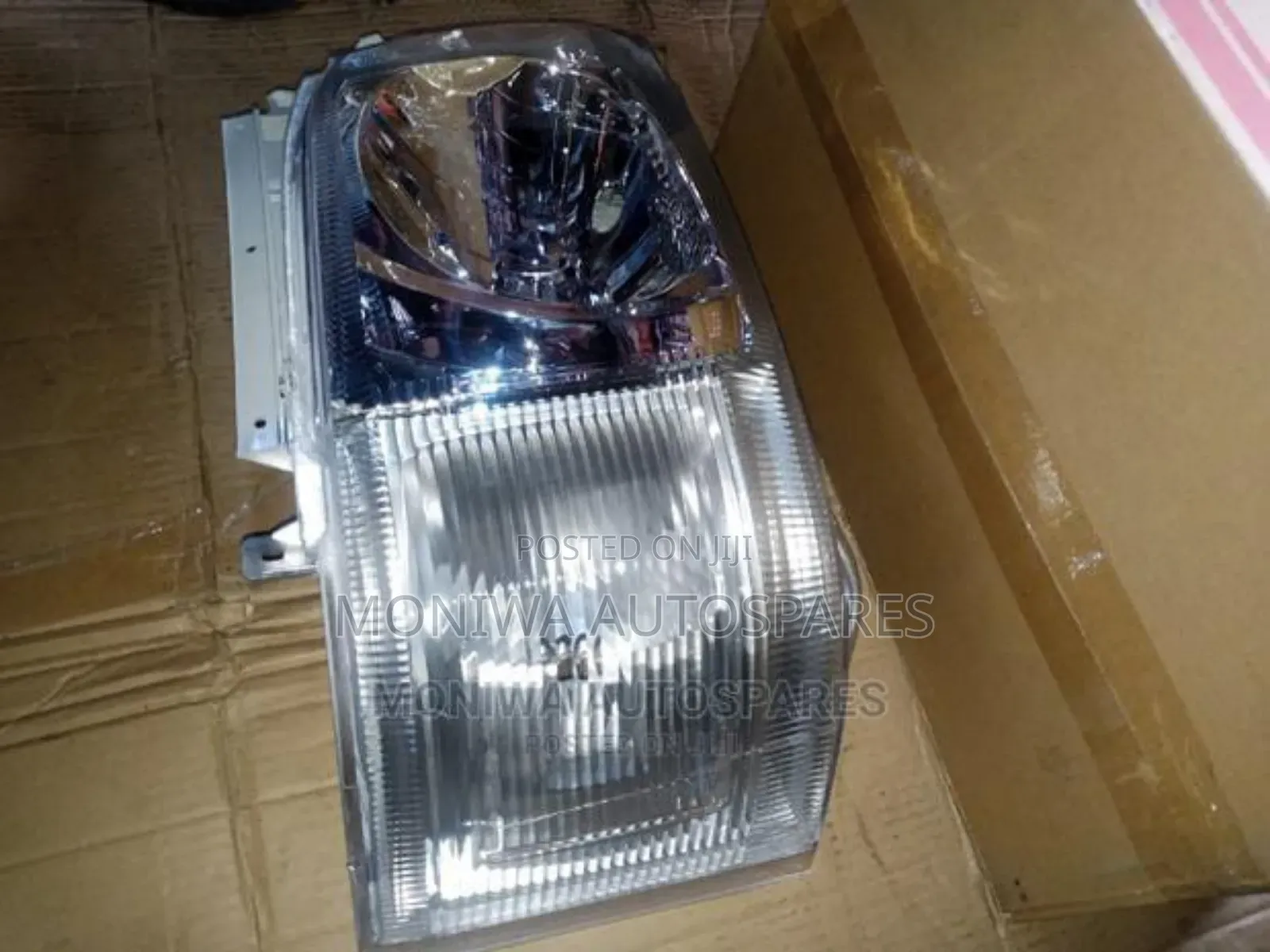 Headlamp Toyota Hiace 7l 2008