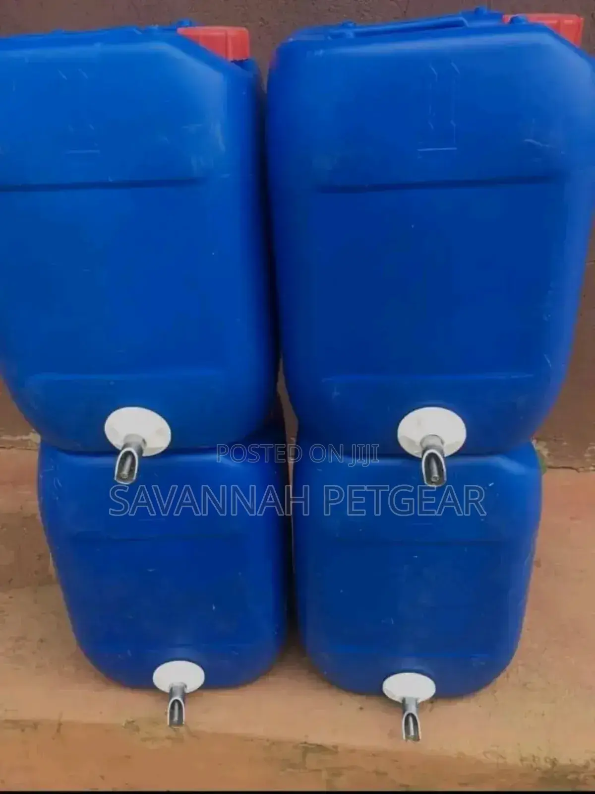 Automatic Pig Nipple Drinkers Fitted on 25L Containers